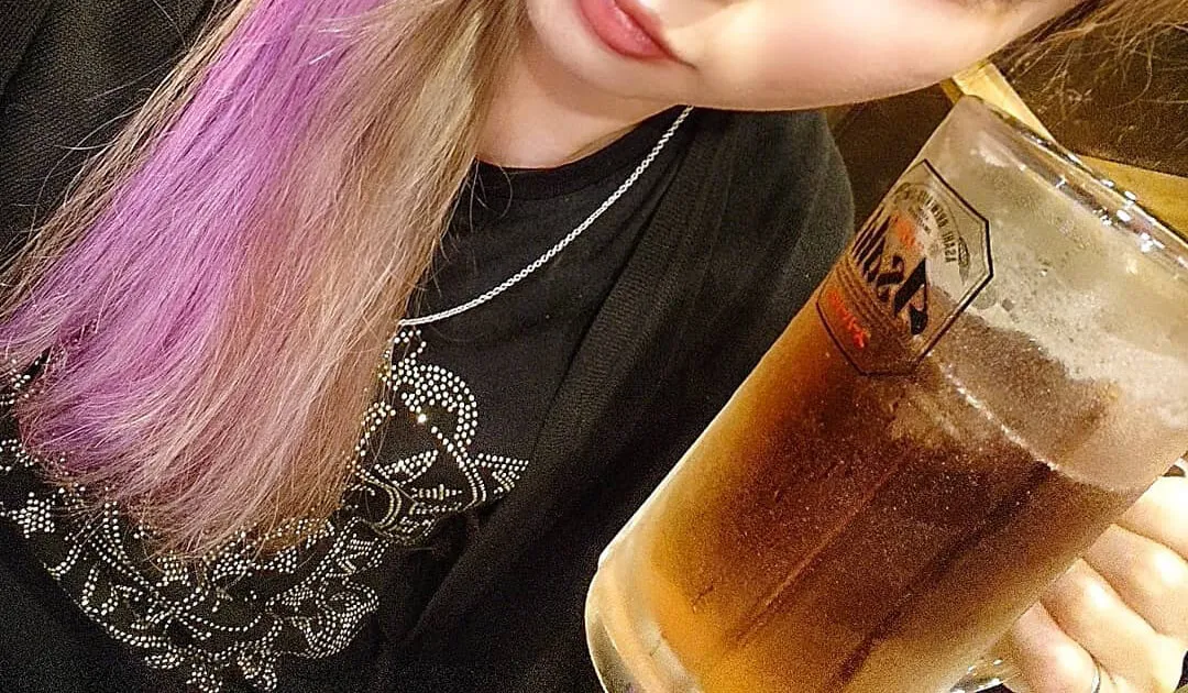 綾乃